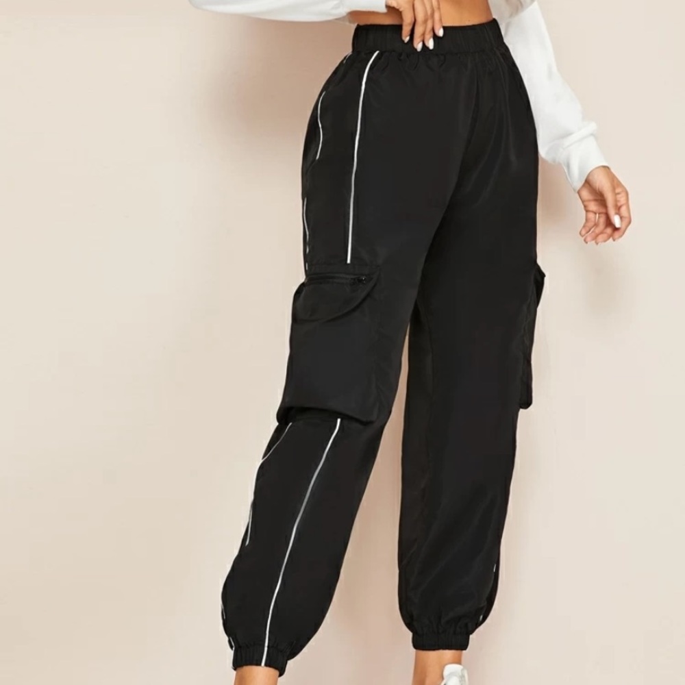 Black windbreaker cargo joggers